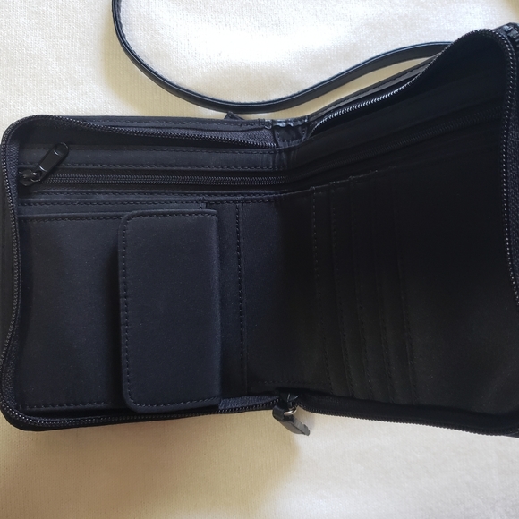 NWOT Nine West Black Crossbody Wallet Bag - Picture 3 of 13